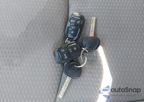 2011 Kia Sorento Lx z USA, uszkodzony, nr VIN 5XYKT3A15BG155830